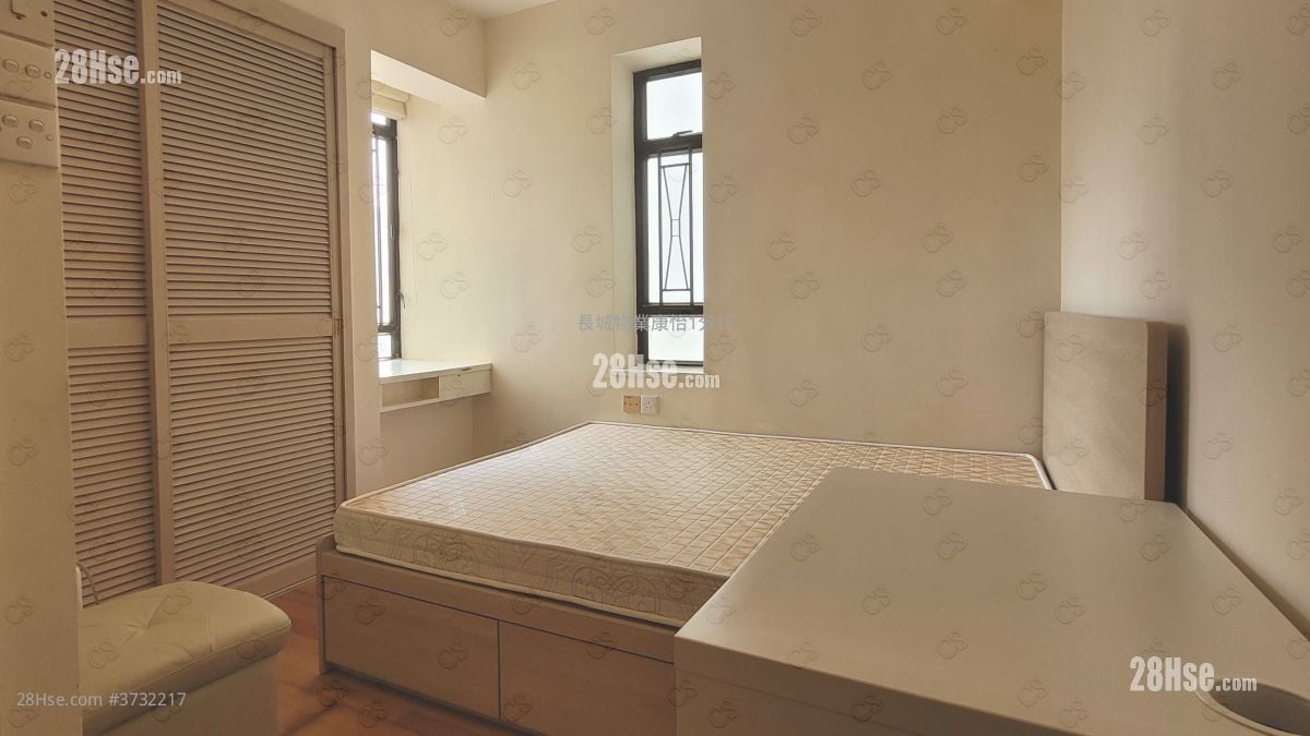 康怡花园 租盘 3 房 , 2 浴室 668 平方尺