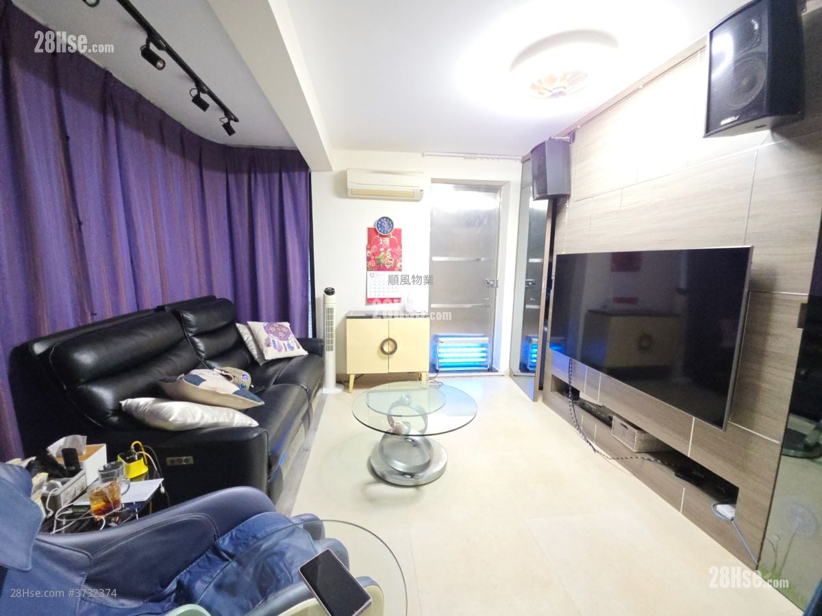 Village Sell 5+ Bedrooms , 2 Bathrooms