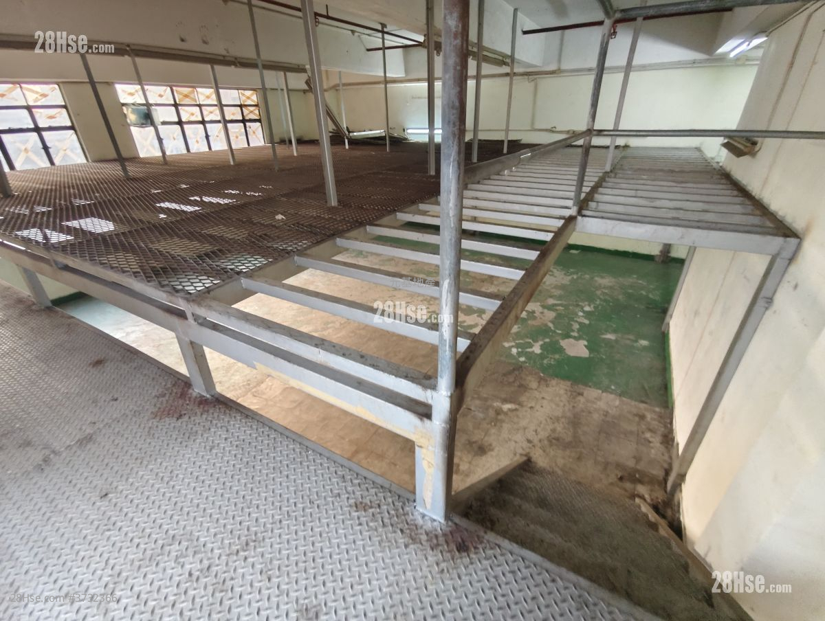 万辉工业中心 租盘 1 厕所