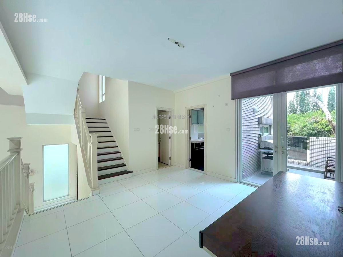 蓝天海岸 售盘 4 房 , 3 浴室 1,717 平方尺