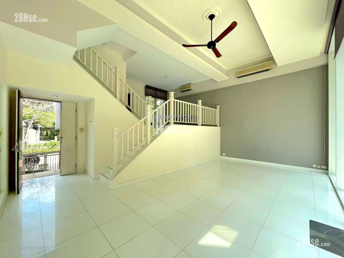 蓝天海岸 售盘 4 房 , 3 浴室 1,717 平方尺