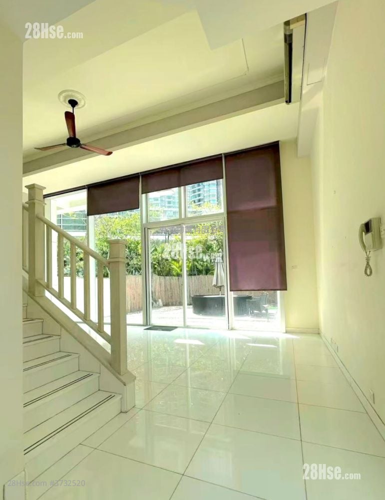 蓝天海岸 售盘 4 房 , 3 浴室 1,717 平方尺