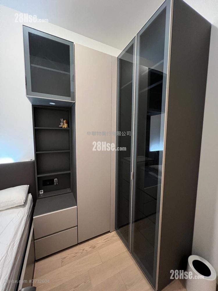 The Grand Marine Sell 410 ft²