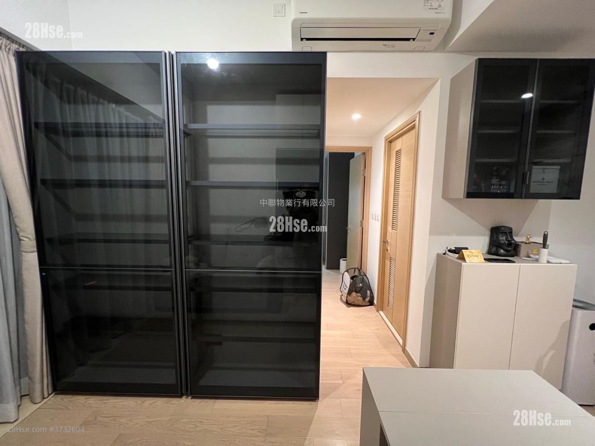 The Grand Marine Sell 410 ft²