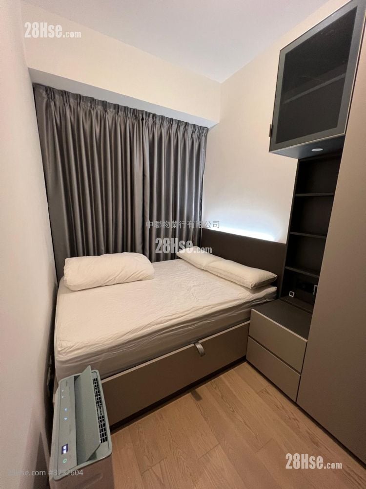 The Grand Marine Sell 410 ft²