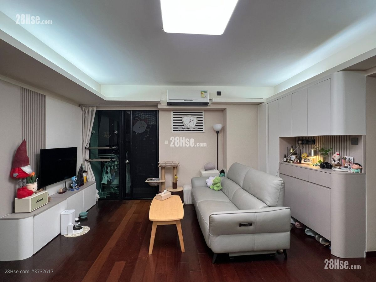 Royal Green Sell 3 Bedrooms 846 ft²