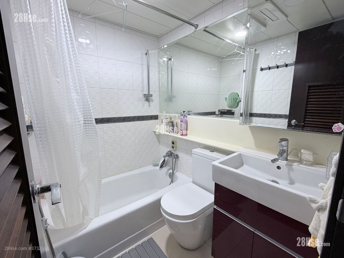 Royal Green Sell 3 Bedrooms 846 ft²