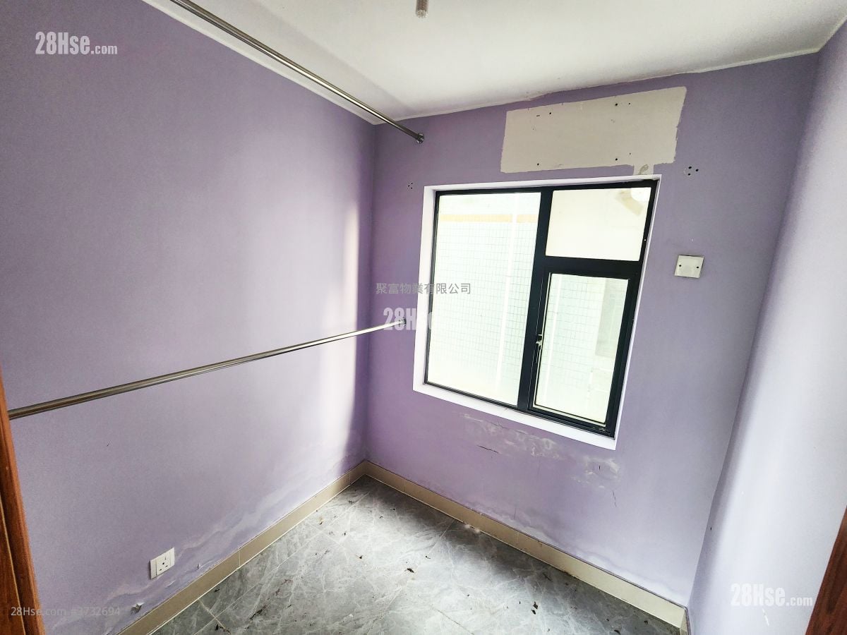 Village Sell 3 Bedrooms , 1 Bathroom