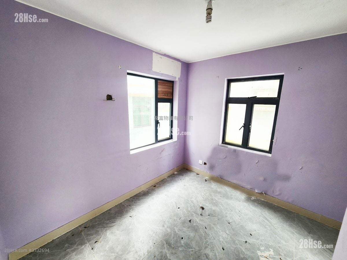 Village Sell 3 Bedrooms , 1 Bathroom