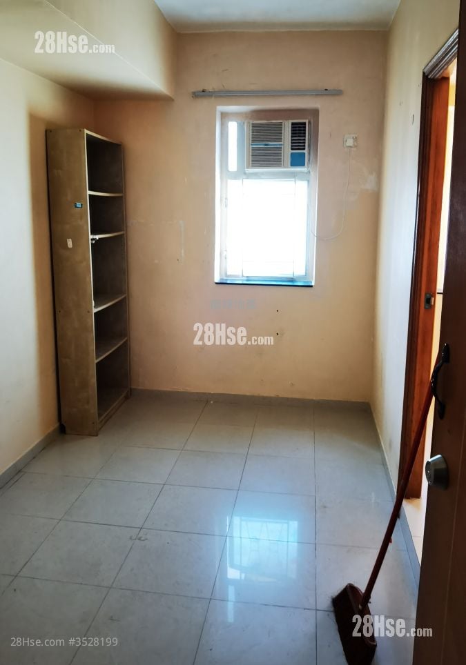 Gillies Mansion Rental Studio , 1 Bathroom 511 ft²