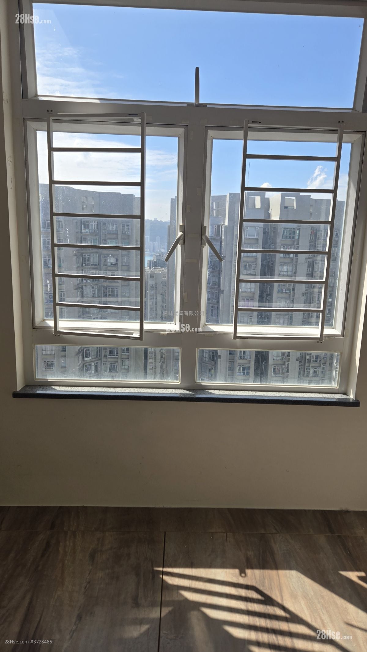 启田大厦 售盘 3 房 , 1 浴室 526 平方尺