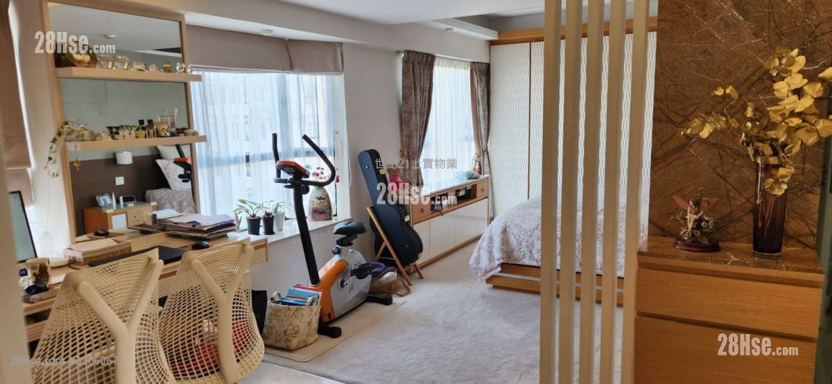 贺龙居 售盘 3 房 , 2 浴室 676 平方尺