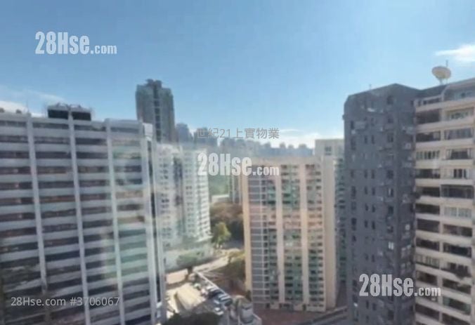 贺龙居 售盘 3 房 , 2 浴室 676 平方尺