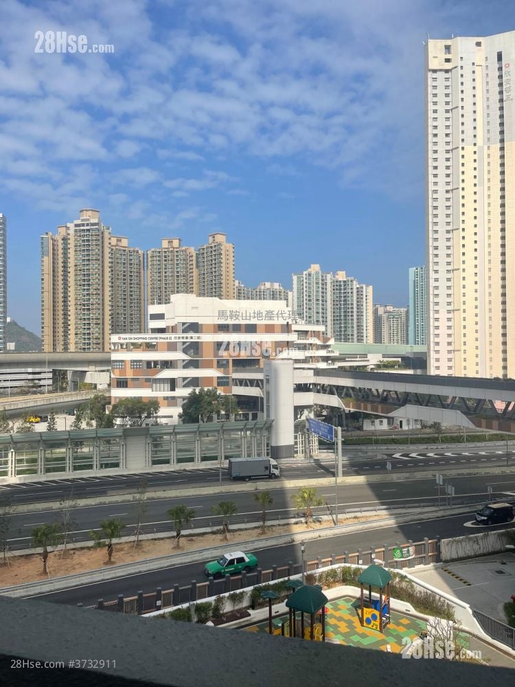 Kam Chun Court Sell 2 Bedrooms , 1 Bathroom 490 ft²