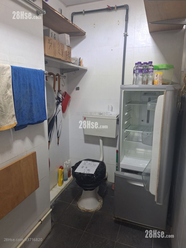 银辉楼 售盘 1 厕所