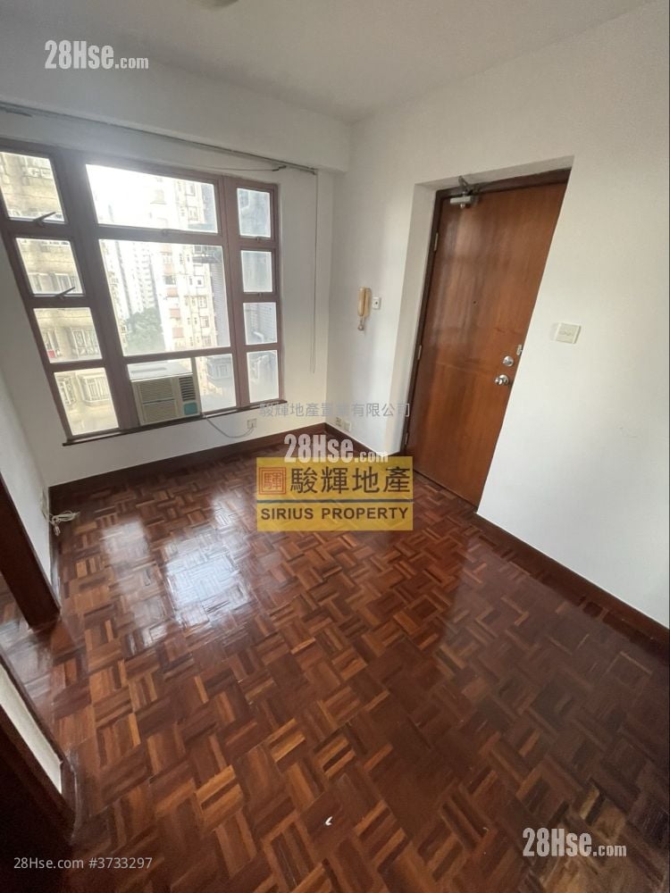 Orchid Court Rental 273 ft²