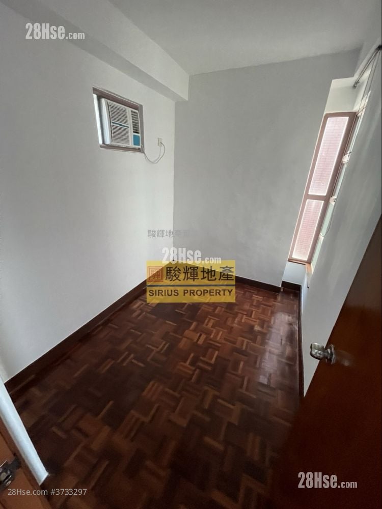 Orchid Court Rental 273 ft²