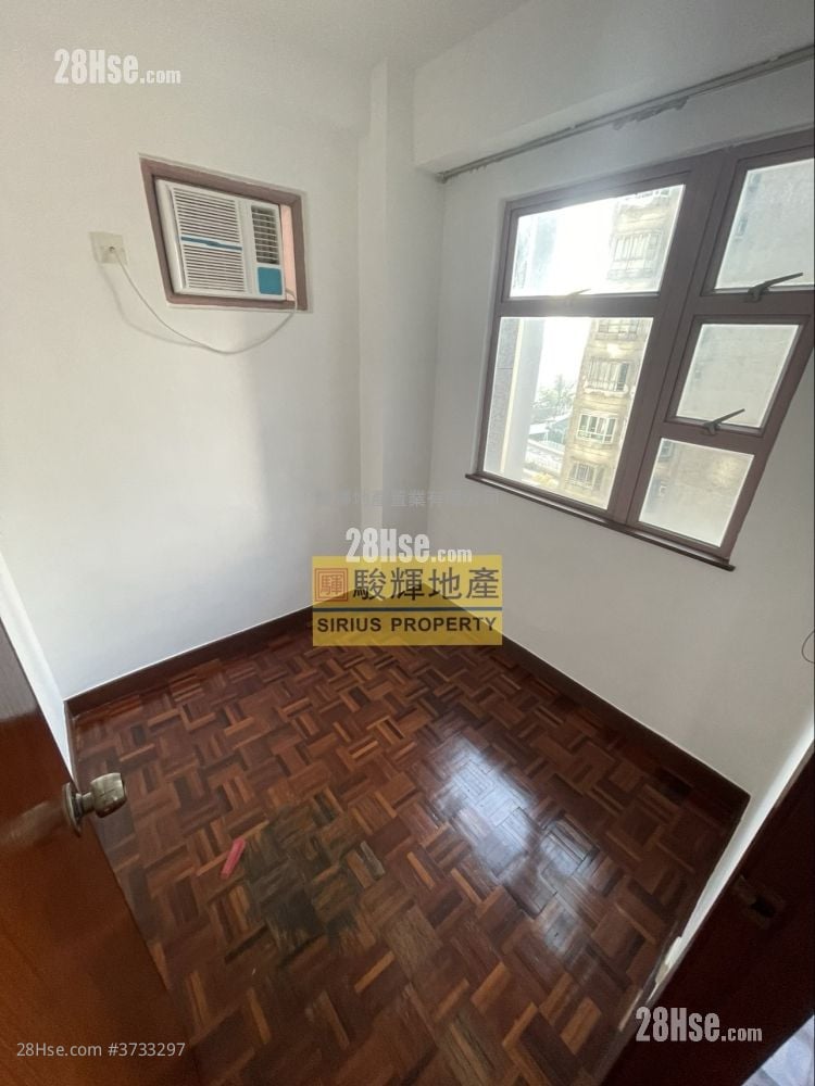 Orchid Court Rental 273 ft²