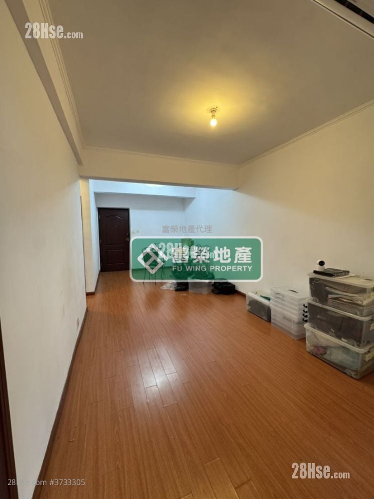 長寧大廈 售盤 3 房 , 1 浴室 700 平方呎