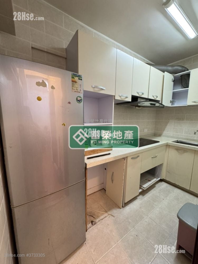 長寧大廈 售盤 3 房 , 1 浴室 700 平方呎