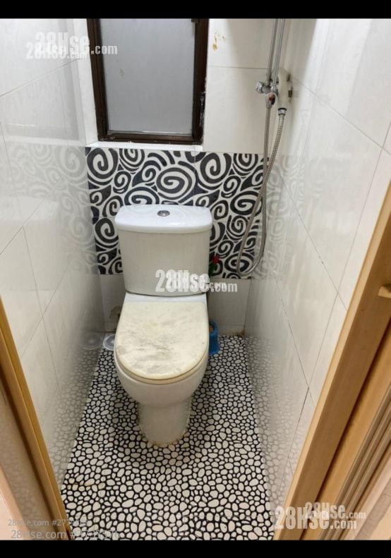 成功楼 租盘 160 平方尺