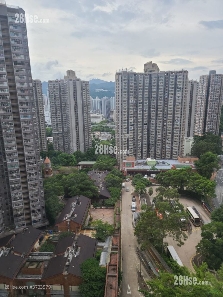 Kwong Lam Court Sell 3 Bedrooms , 1 Bathroom 543 ft²