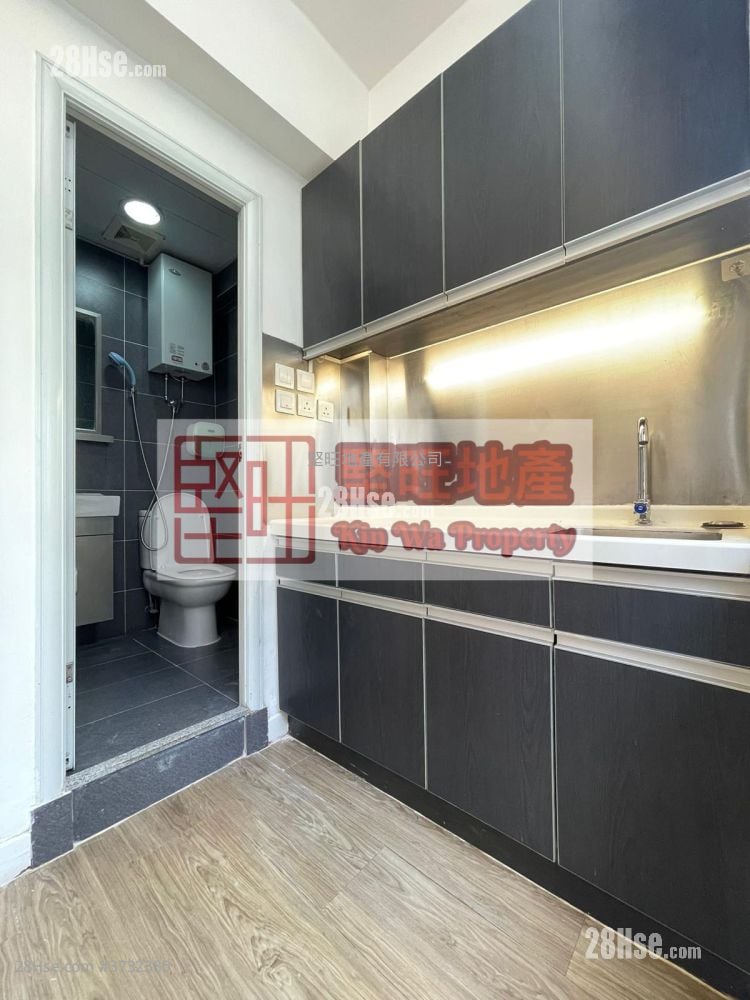 單幢樓房 租盤 開放式間隔 , 1 浴室 140 平方呎