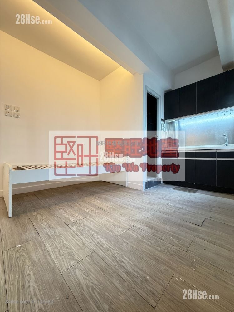 單幢樓房 租盤 開放式間隔 , 1 浴室 140 平方呎