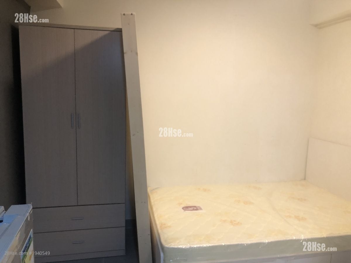 Kimbry Court Rental 1 Bathroom 150 ft²