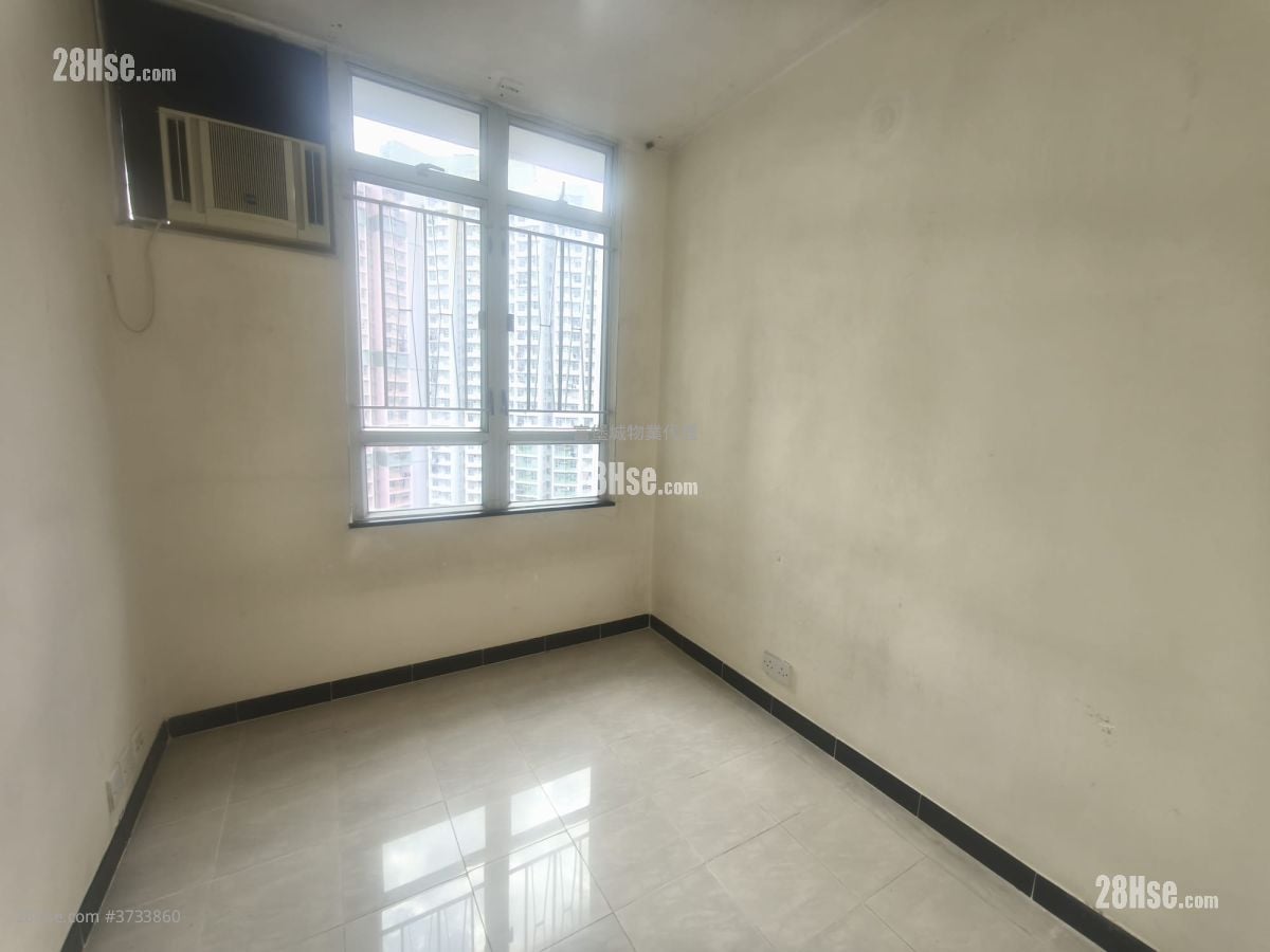 锦丰苑 售盘 2 房 , 1 浴室 536 平方尺