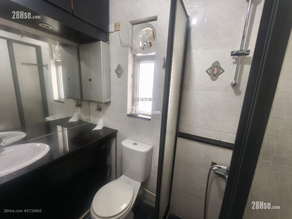 锦丰苑 售盘 2 房 , 1 浴室 536 平方尺