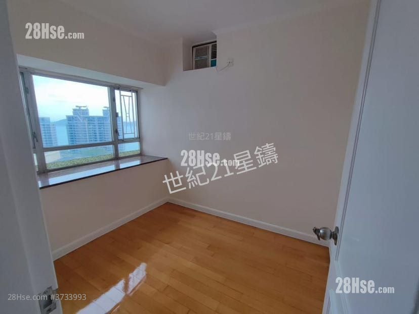 海怡半岛 租盘 3 房 743 平方尺