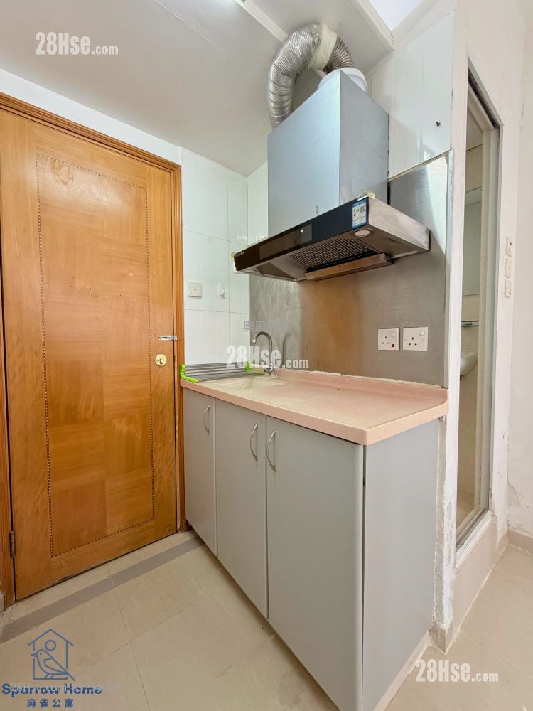 筲箕湾金华街5号4楼  租盘 开放式间隔 , 1 浴室 100 平方尺