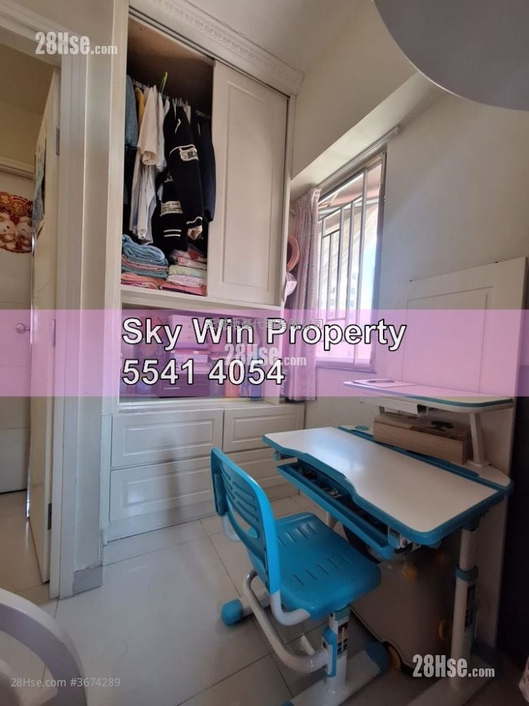 Maxim Mansion Sell 2 Bedrooms , 1 Bathroom 524 ft²