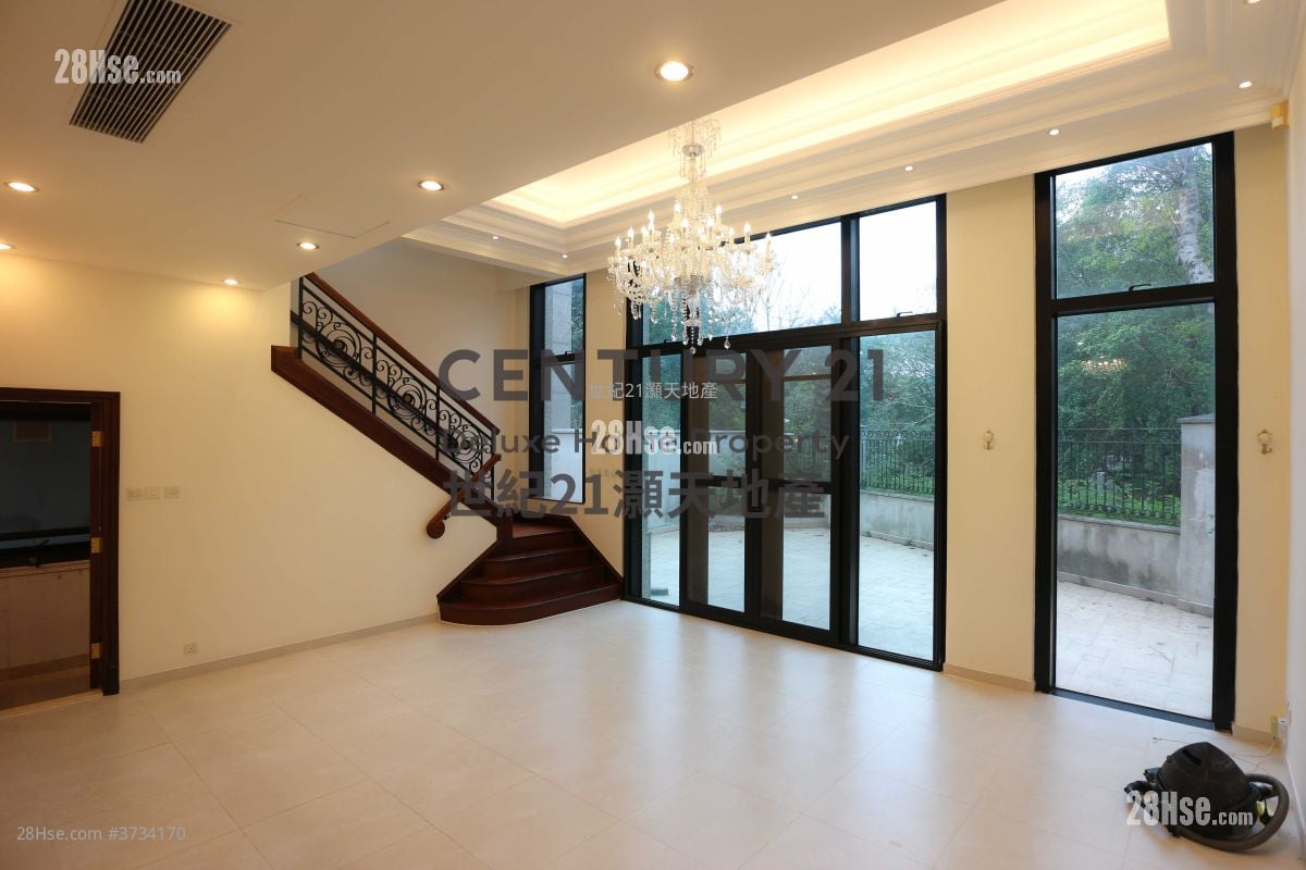 Constellation Cove Sell 3 Bedrooms , 3 Bathrooms 2,216 ft²