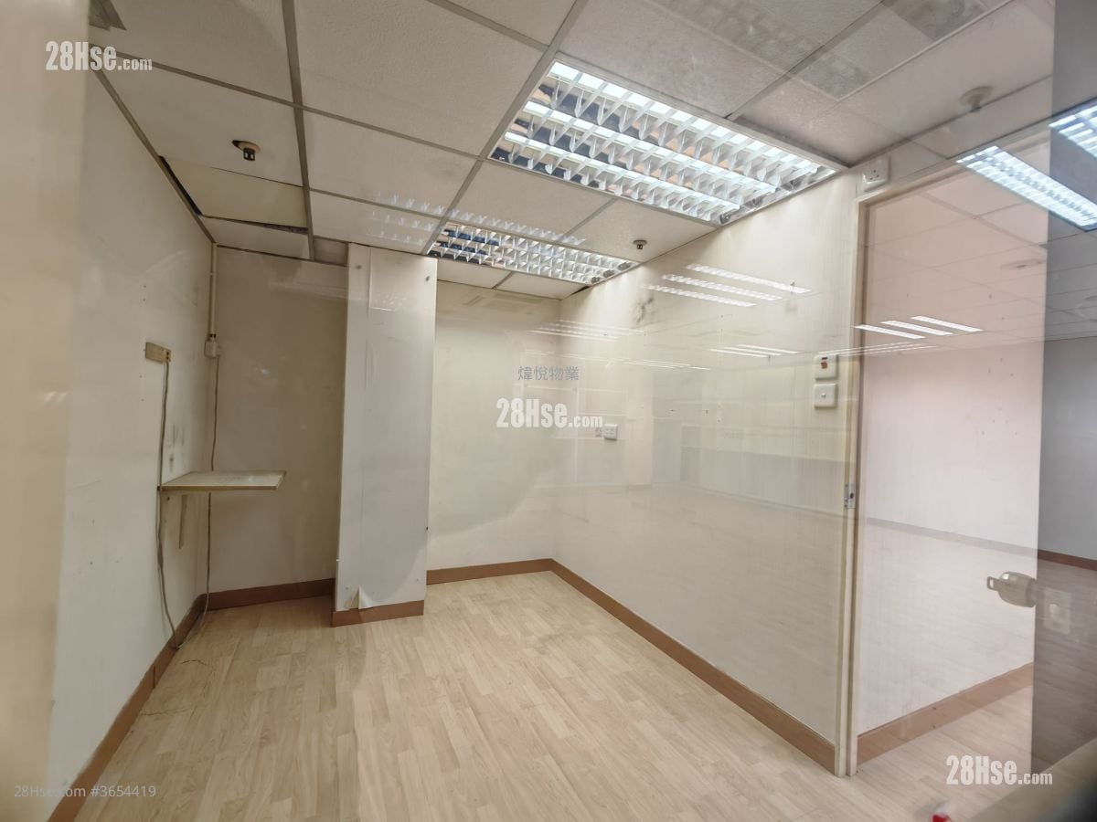 The Leader Commercial Building Rental 1 Bedroom