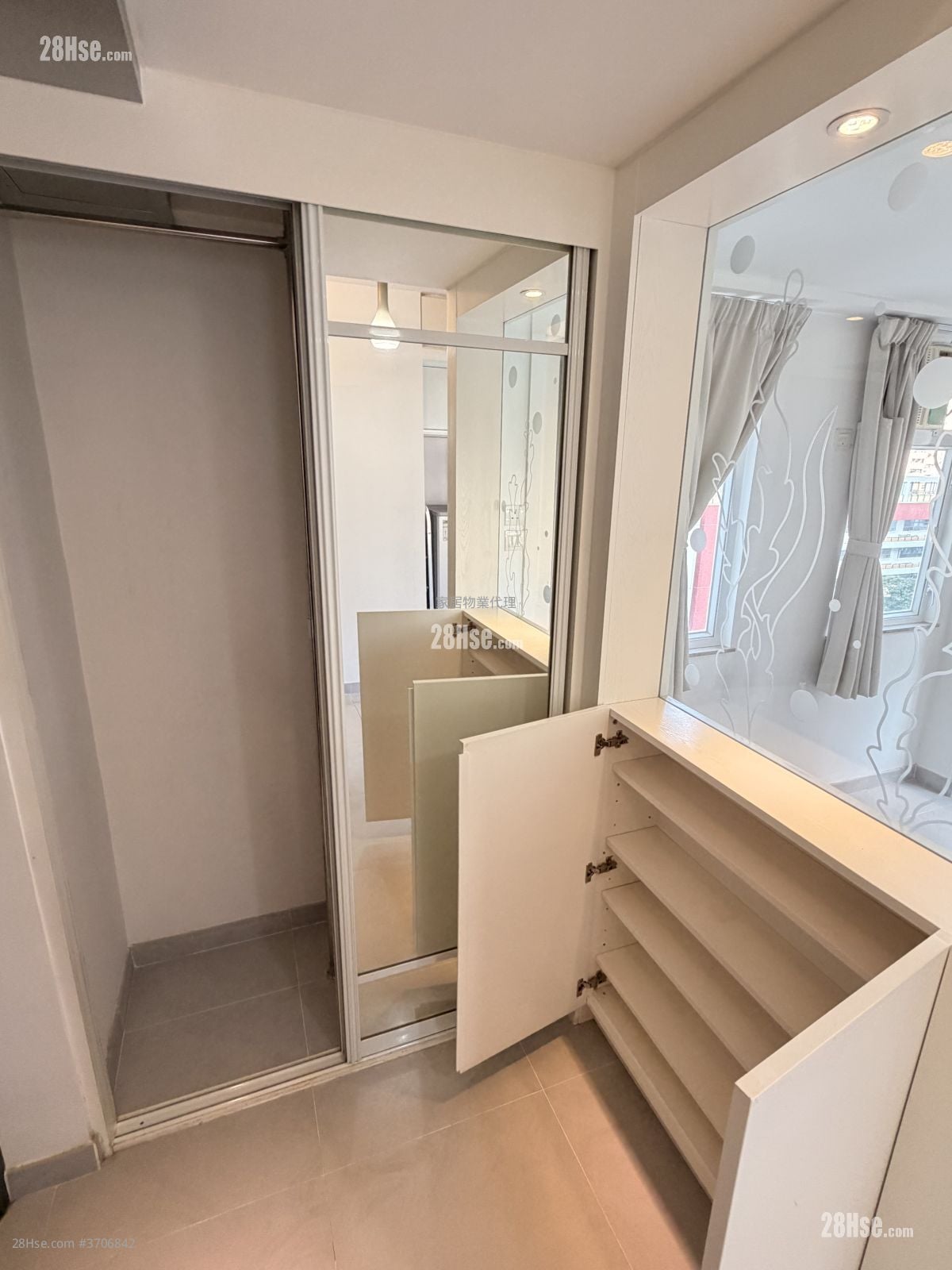 Siu Bo Mansion Sell 1 Bedroom , 1 Bathroom 242 ft²