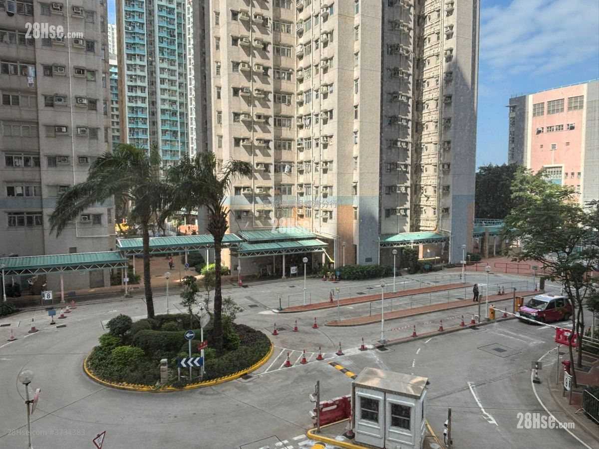 Aldrich Garden Sell 592 ft²