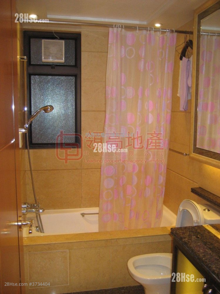 The Arch Sell 1 Bedroom , 1 Bathroom 400 ft²