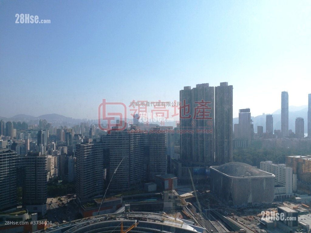 The Arch Sell 1 Bedroom , 1 Bathroom 400 ft²