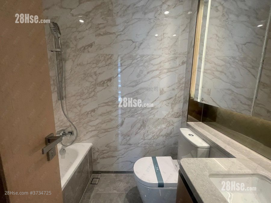 柏瓏 售盤 3 房 , 3 浴室 732 平方呎