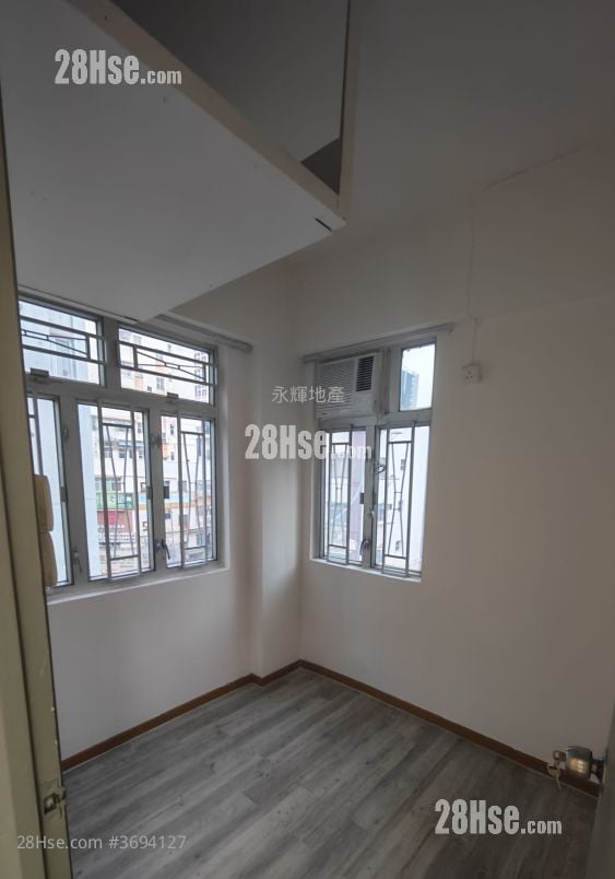 安祥大楼 租盘 2 房 265 平方尺