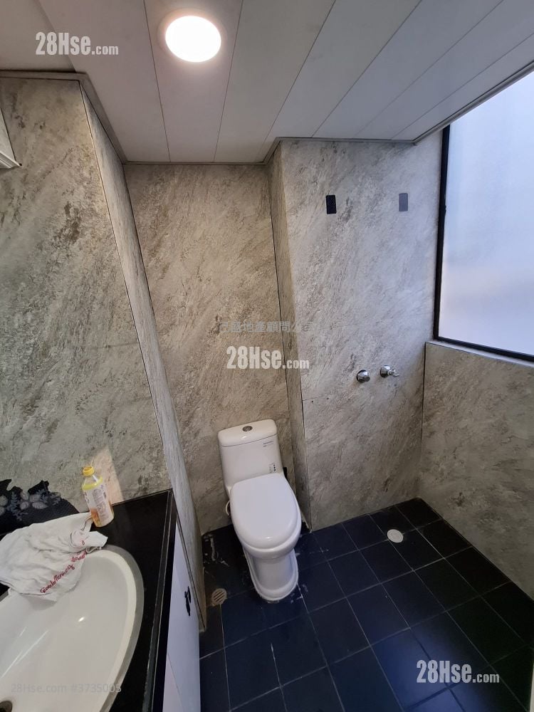 New Landwide Commercial Building  Rental 1 Toilet
