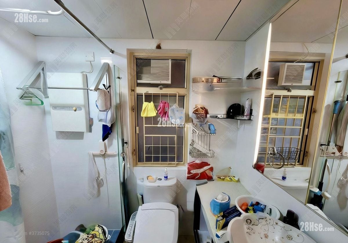 新寶城 售盤 2 房 , 1 浴室 377 平方呎