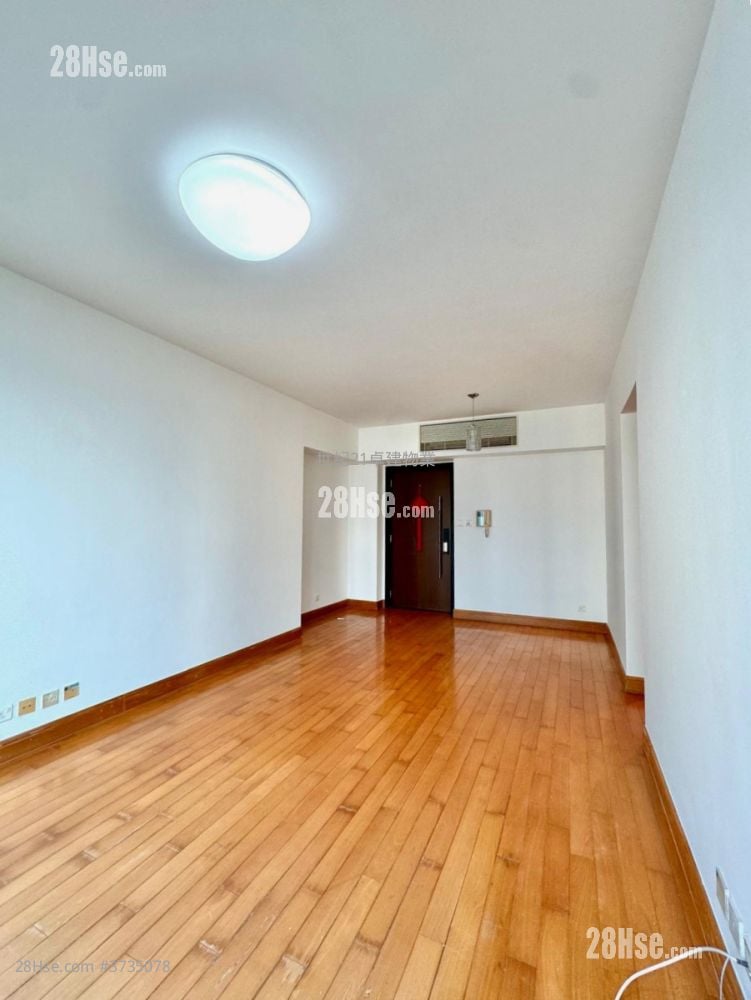 君临天下 售盘 2 房 , 2 浴室 815 平方尺