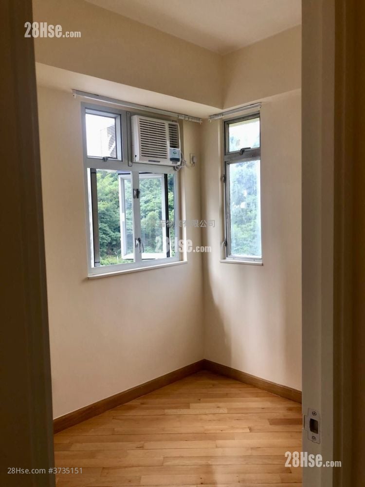 榮林大廈 售盤 2 房 , 1 浴室 270 平方呎