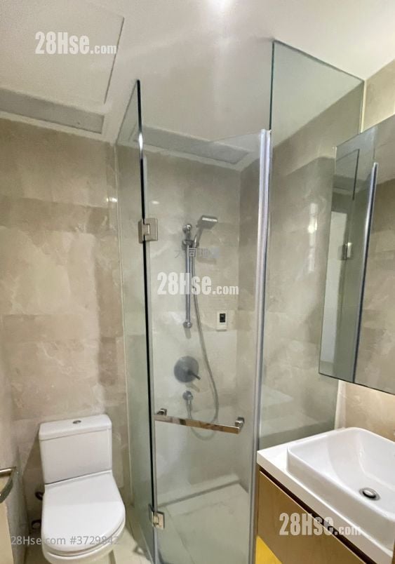 现崇山 售盘 3 房 , 2 浴室 650 平方尺