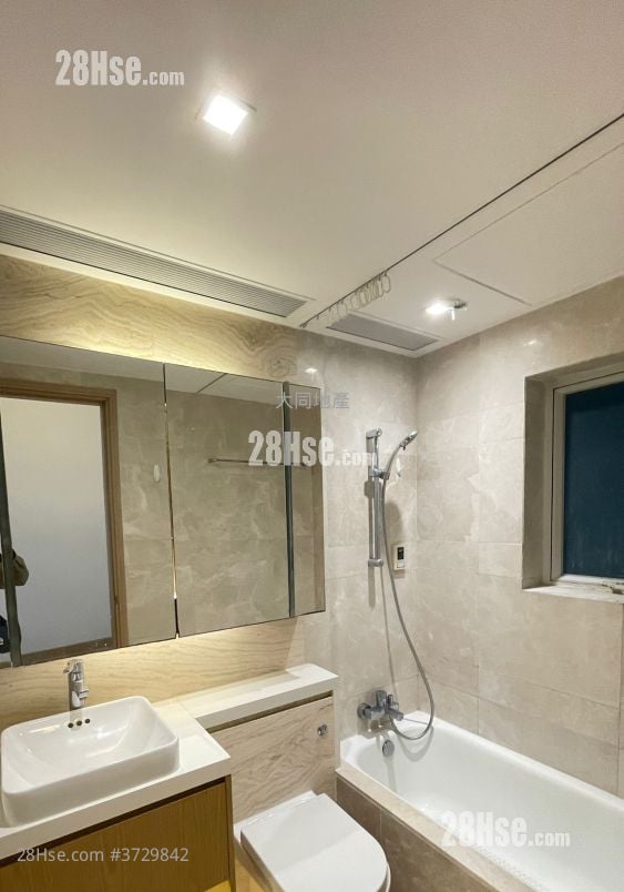 现崇山 售盘 3 房 , 2 浴室 650 平方尺