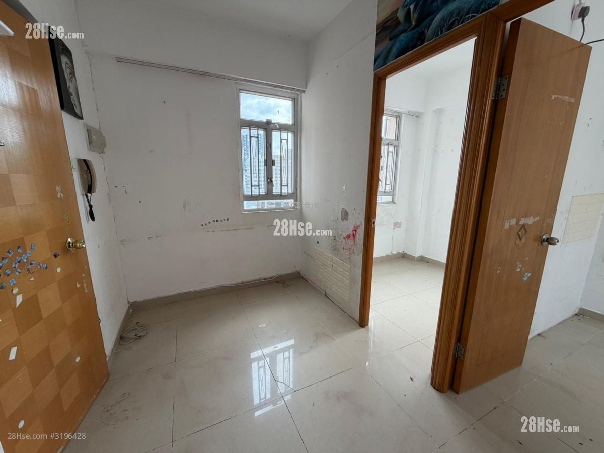 德昌大厦 售盘 2 房 , 1 浴室 215 平方尺