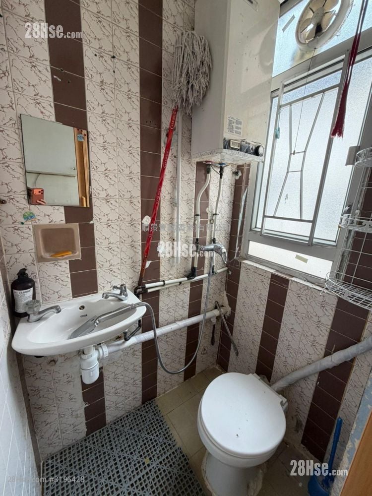 德昌大厦 售盘 2 房 , 1 浴室 215 平方尺